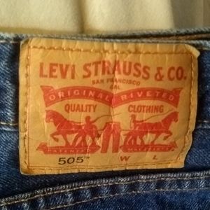 Levi jeans